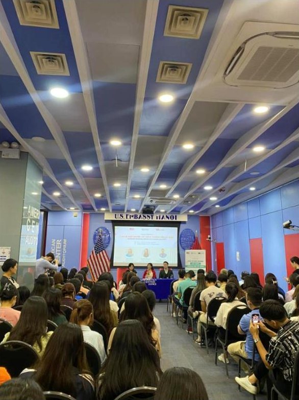 Hội trường American Center, Đại sứ quán Hoa Kỳ tại Hà Nội